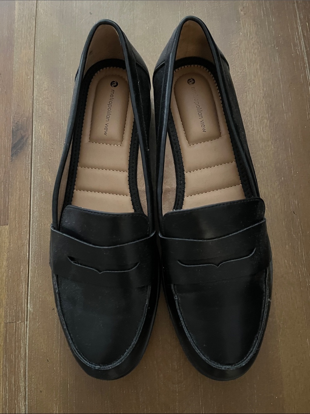 Metropolitan View Women's Black Penny Loafers NEW